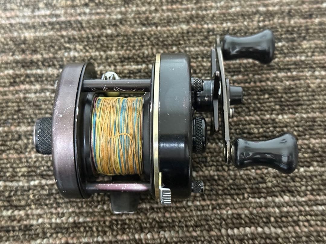 Shakespeare Sigma Pflueger パーツ使用 2600