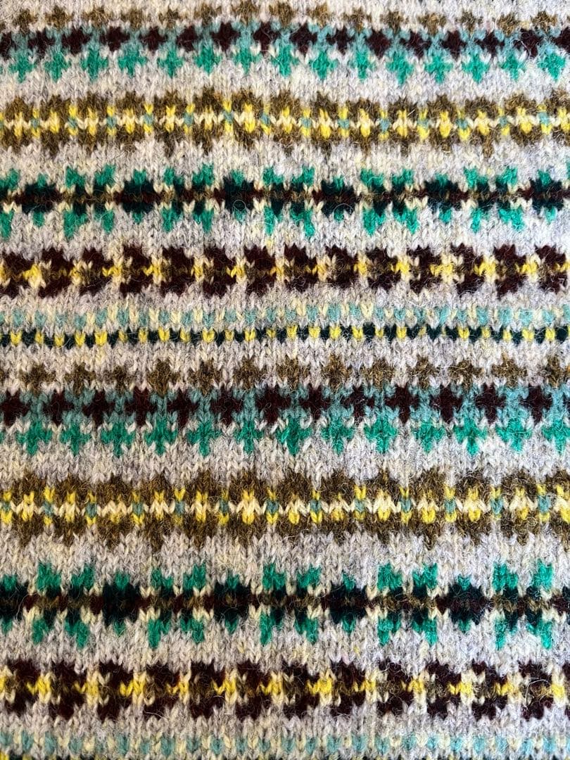 三國万里子　フェアアイルベスト　Jamieson’s Spindrift