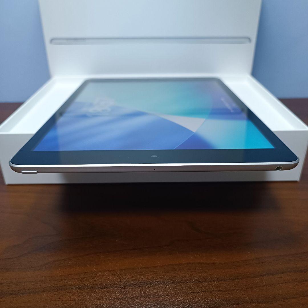 (美品) iPad 10.2 第9世代 WiFi 64GB キーボード付き