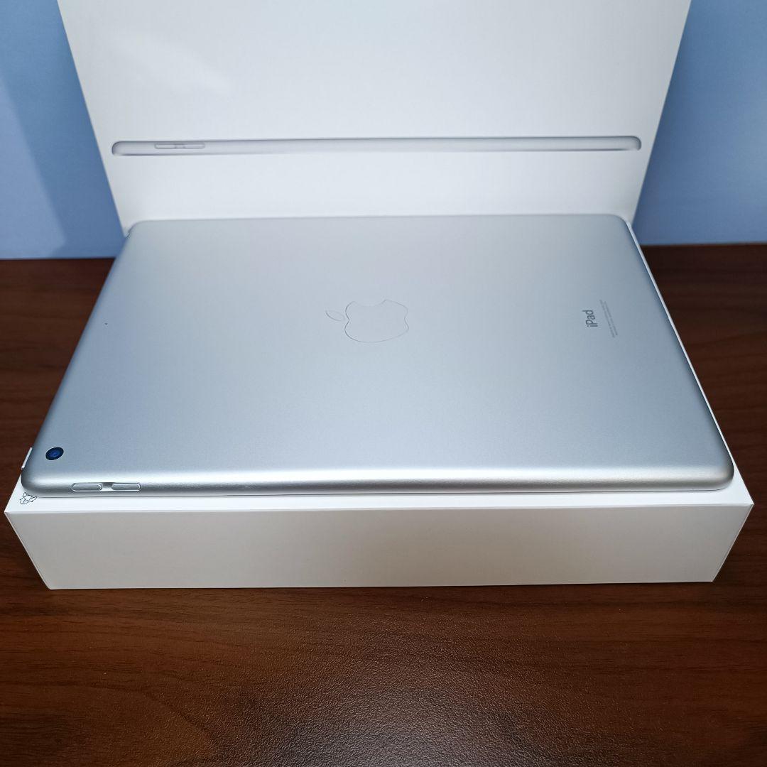 (美品) iPad 10.2 第9世代 WiFi 64GB キーボード付き