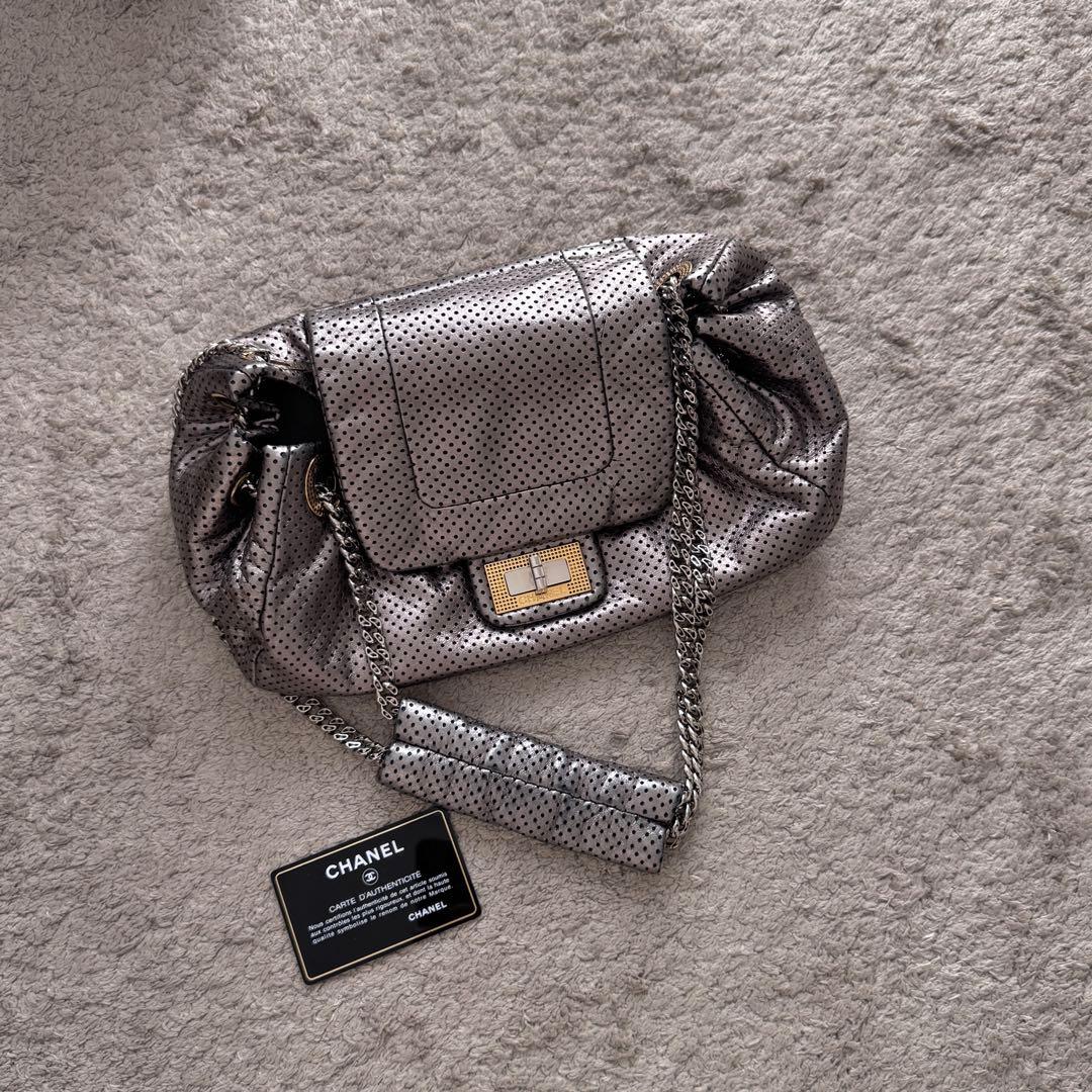 茶*様 Chanel Silver ヴィンテージバッグ