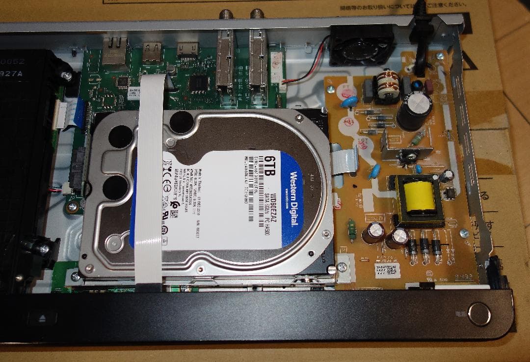 【6TB超大容量】東芝 REGZA BDレコーダー DBR-W2009改