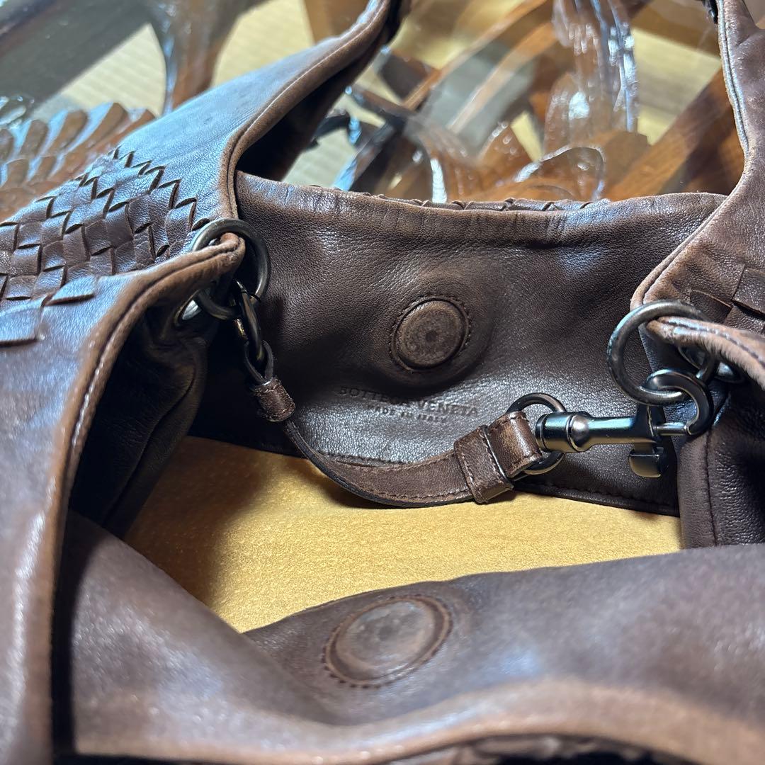 Bottega Veneta ブラウンレザーショルダーバッグ
