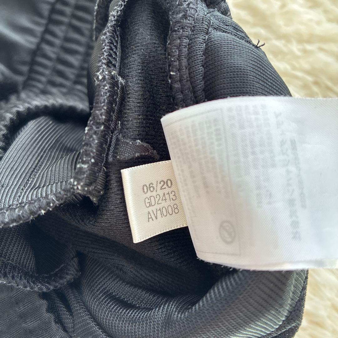 アディダス オリジナルス × ダニエル・カタリ コラボ トラックパンツ再構築