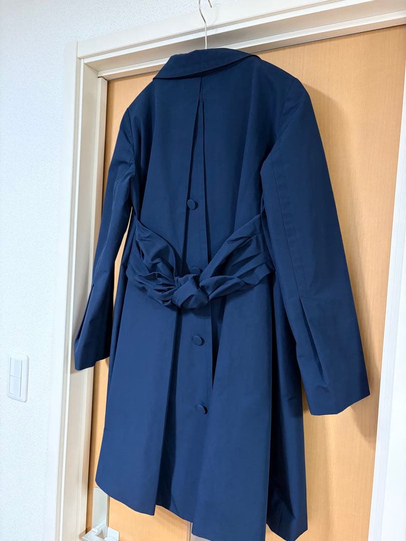 【ぴぴ】PRADA ネイビー トレンチコート