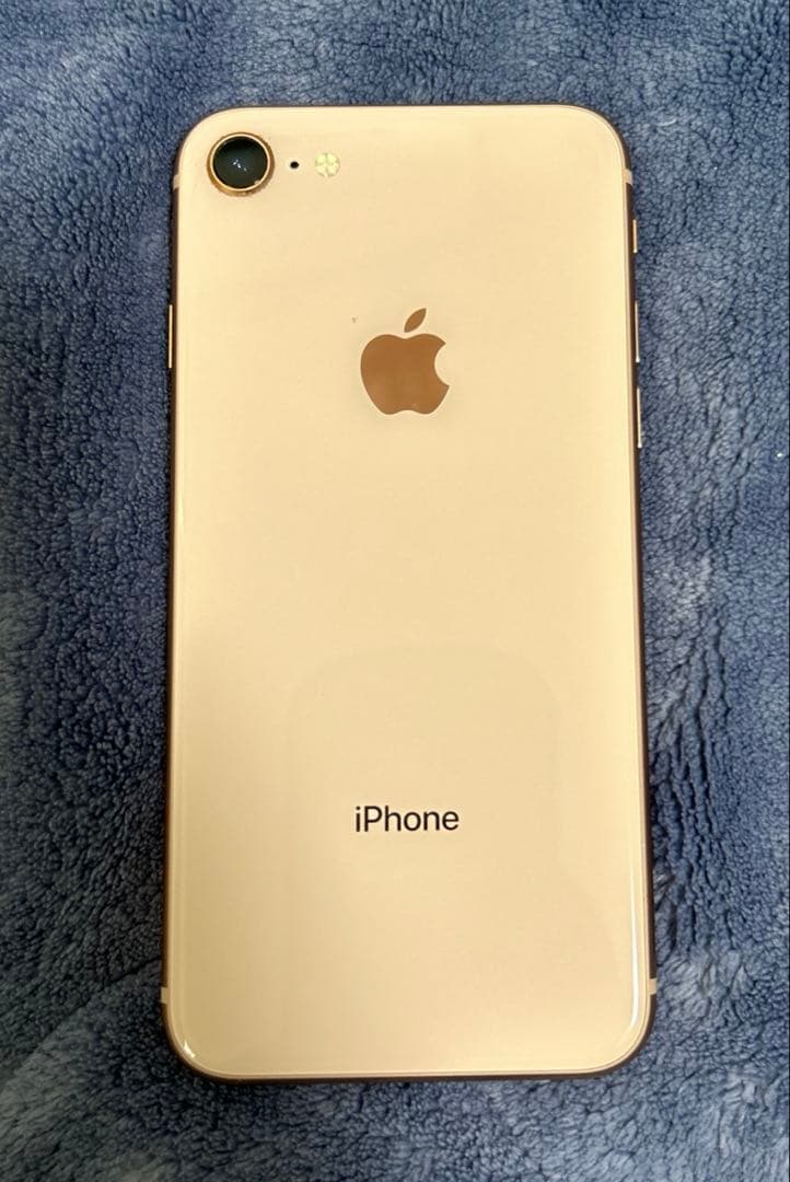 iPhone8 ピンクゴールド本体