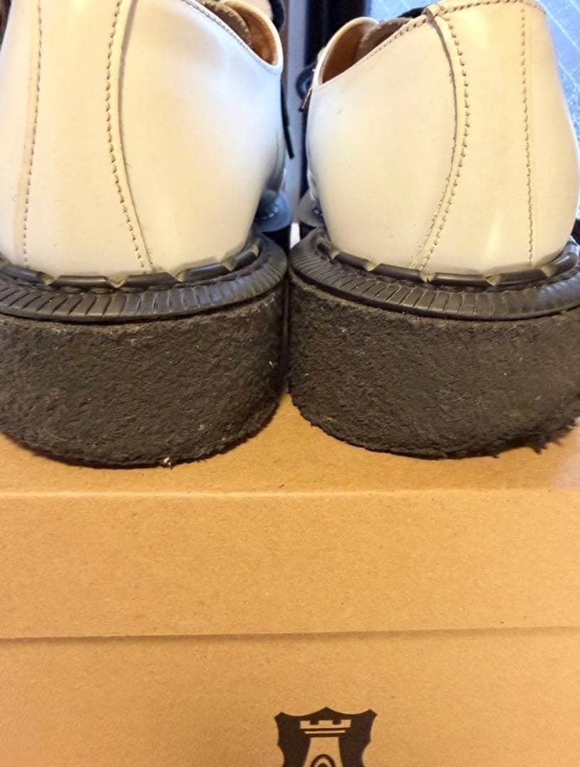 E COX SKIPTON ホワイト サイズ7(26㎝)