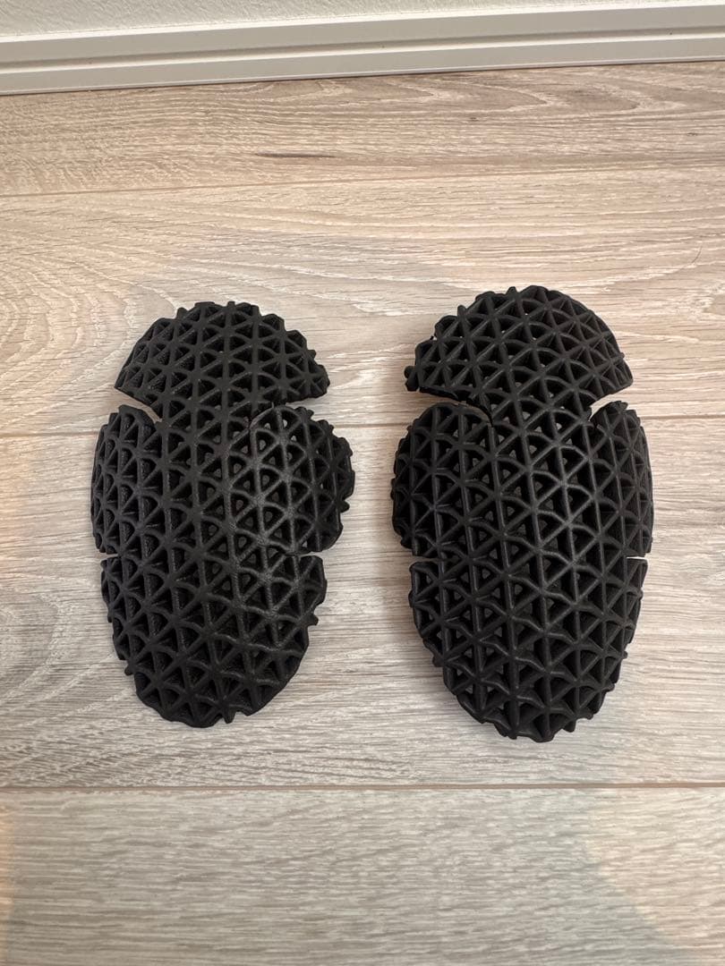 クシタニ　エクスプローラーネオジーンズ　サイズ33