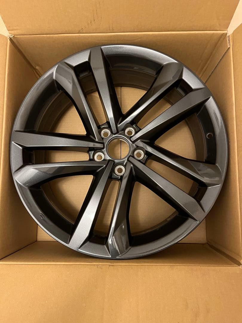 【極美品】レクサス 現行 NX 20系 20インチ 純正 アルミホイール 1本