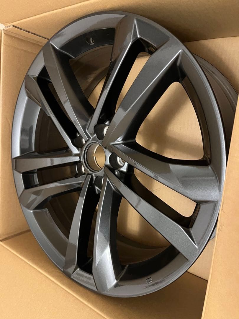 【極美品】レクサス 現行 NX 20系 20インチ 純正 アルミホイール 1本