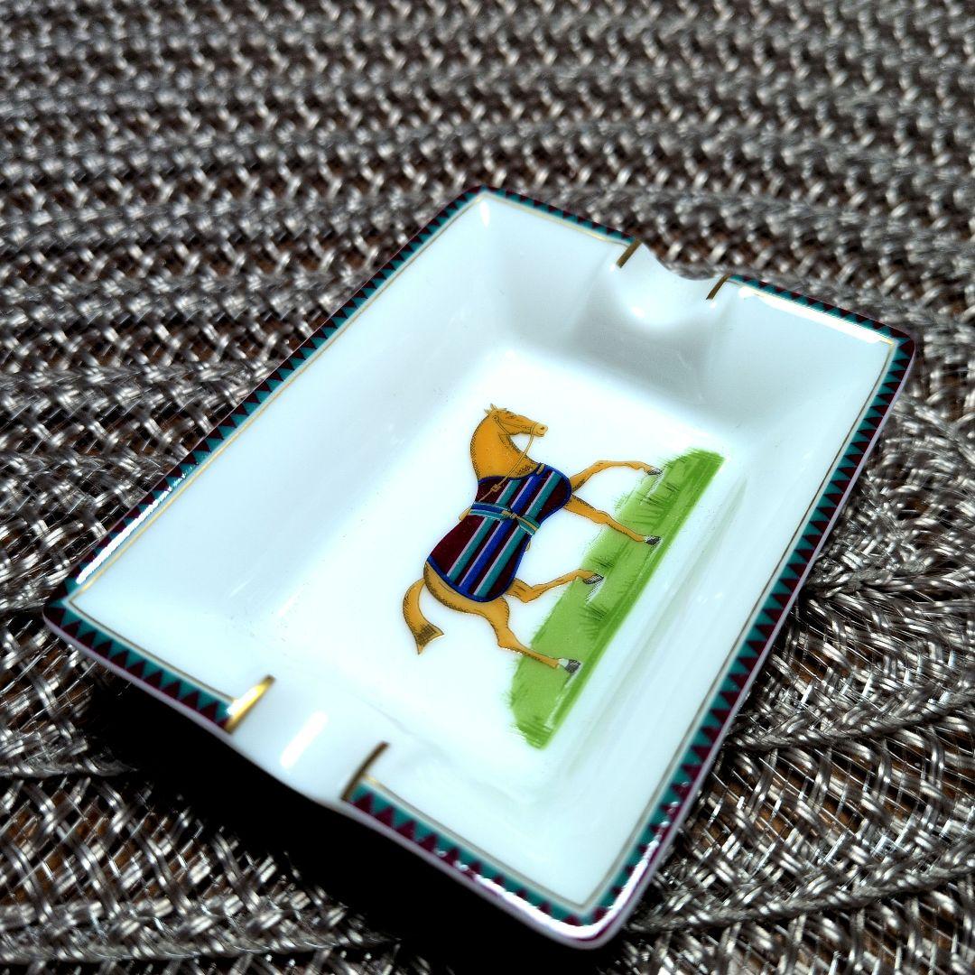 専用　　　HERMÈS-PARIS 馬デザイン灰皿
