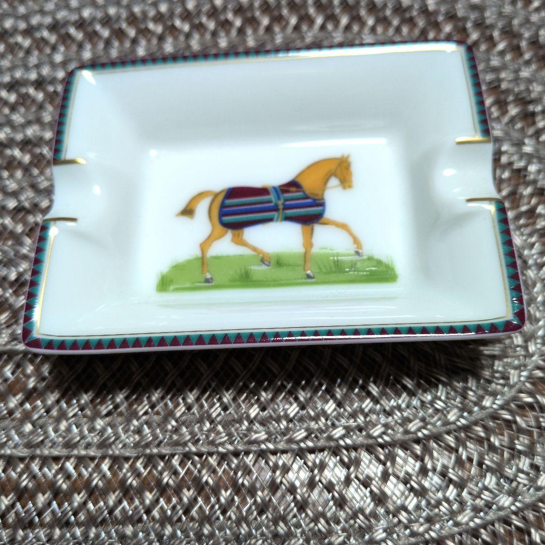 専用　　　HERMÈS-PARIS 馬デザイン灰皿