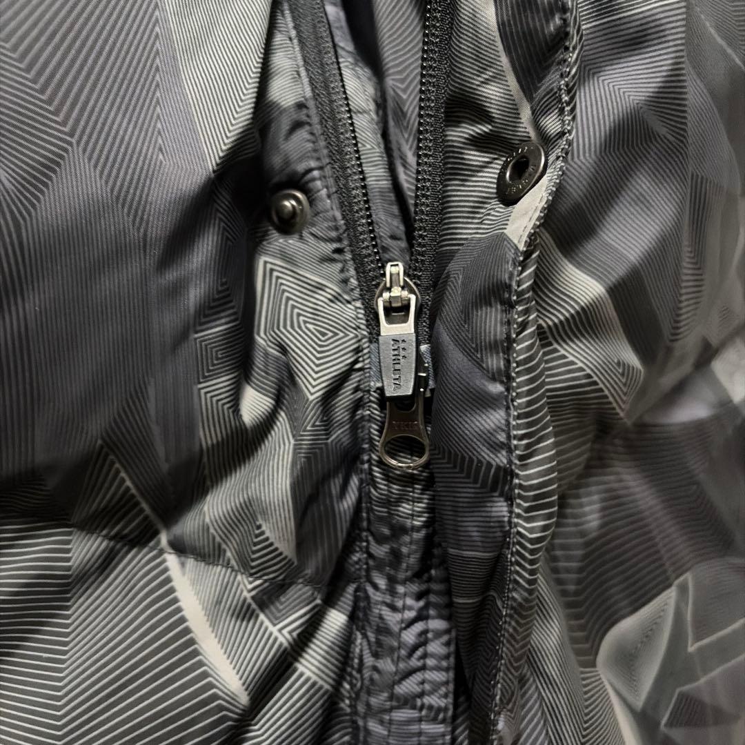 大人気Oサイズ　アスレタ　極暖　ベンチコート　幾何学模様