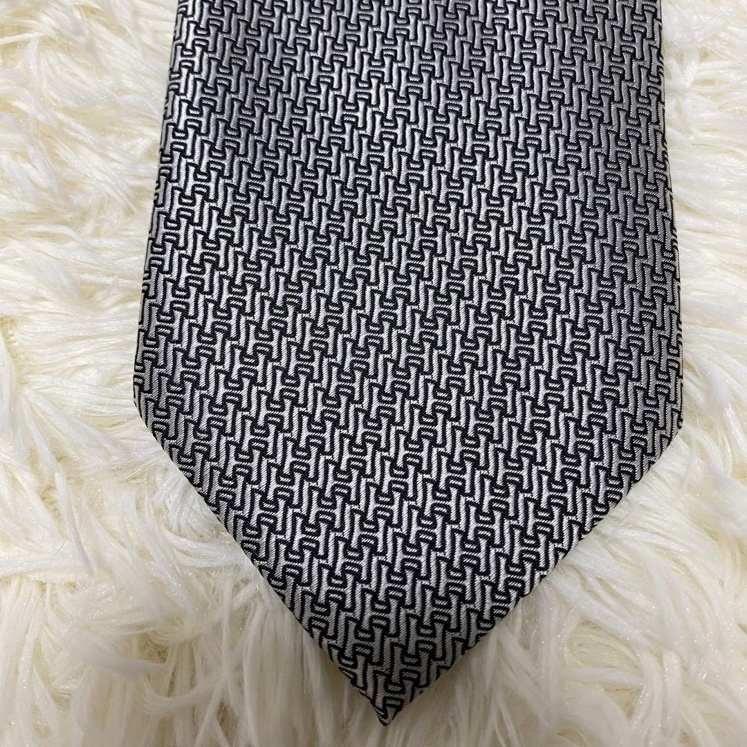 HERMES エルメス ネクタイ H柄 シルバー系 ファソネ 結婚式　成人式