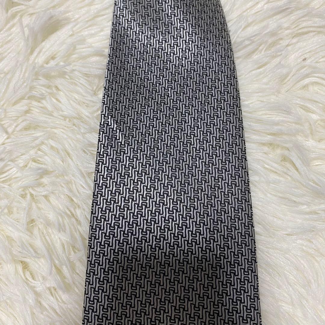 HERMES エルメス ネクタイ H柄 シルバー系 ファソネ 結婚式　成人式