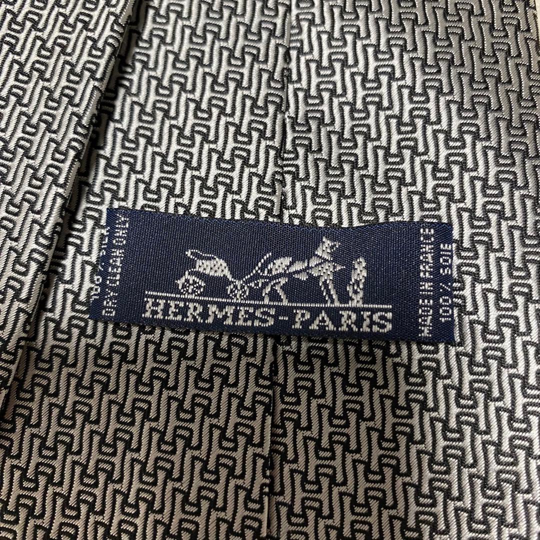 HERMES エルメス ネクタイ H柄 シルバー系 ファソネ 結婚式　成人式