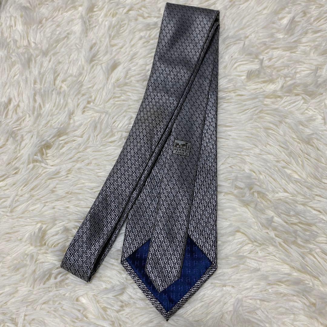 HERMES エルメス ネクタイ H柄 シルバー系 ファソネ 結婚式　成人式