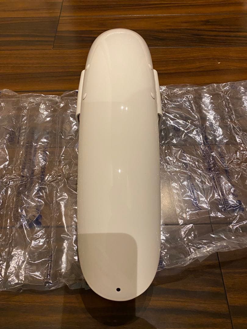 美品！ハーレーxl1200ns純正タンク・フロントリアフェンダーセット白