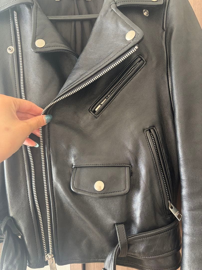 【beautiful people 】ブラックレザーライダースジャケット