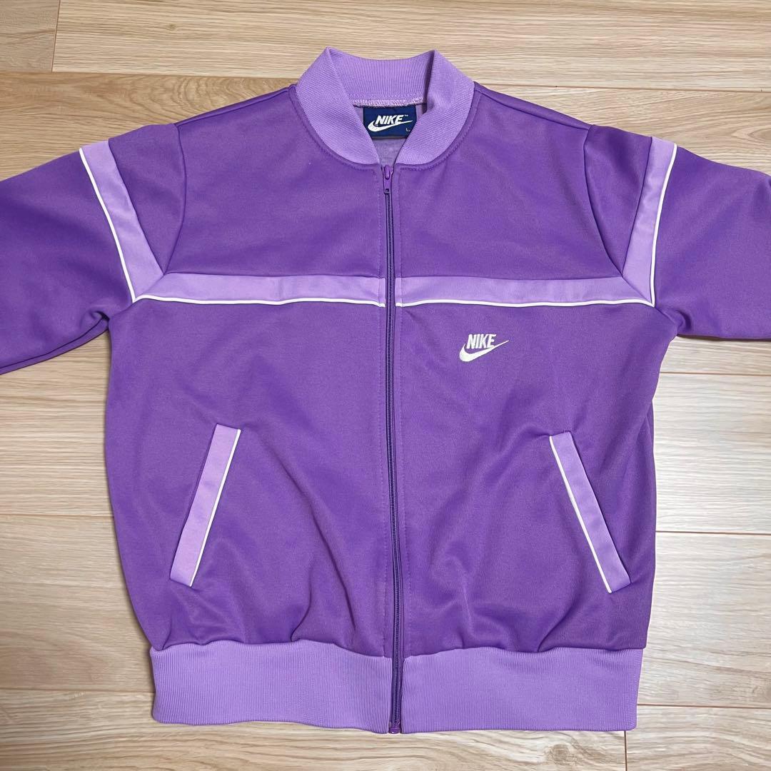 グ*チ様 NIKE トラックジャケットジャージ　丈短　ショート丈　古着　used