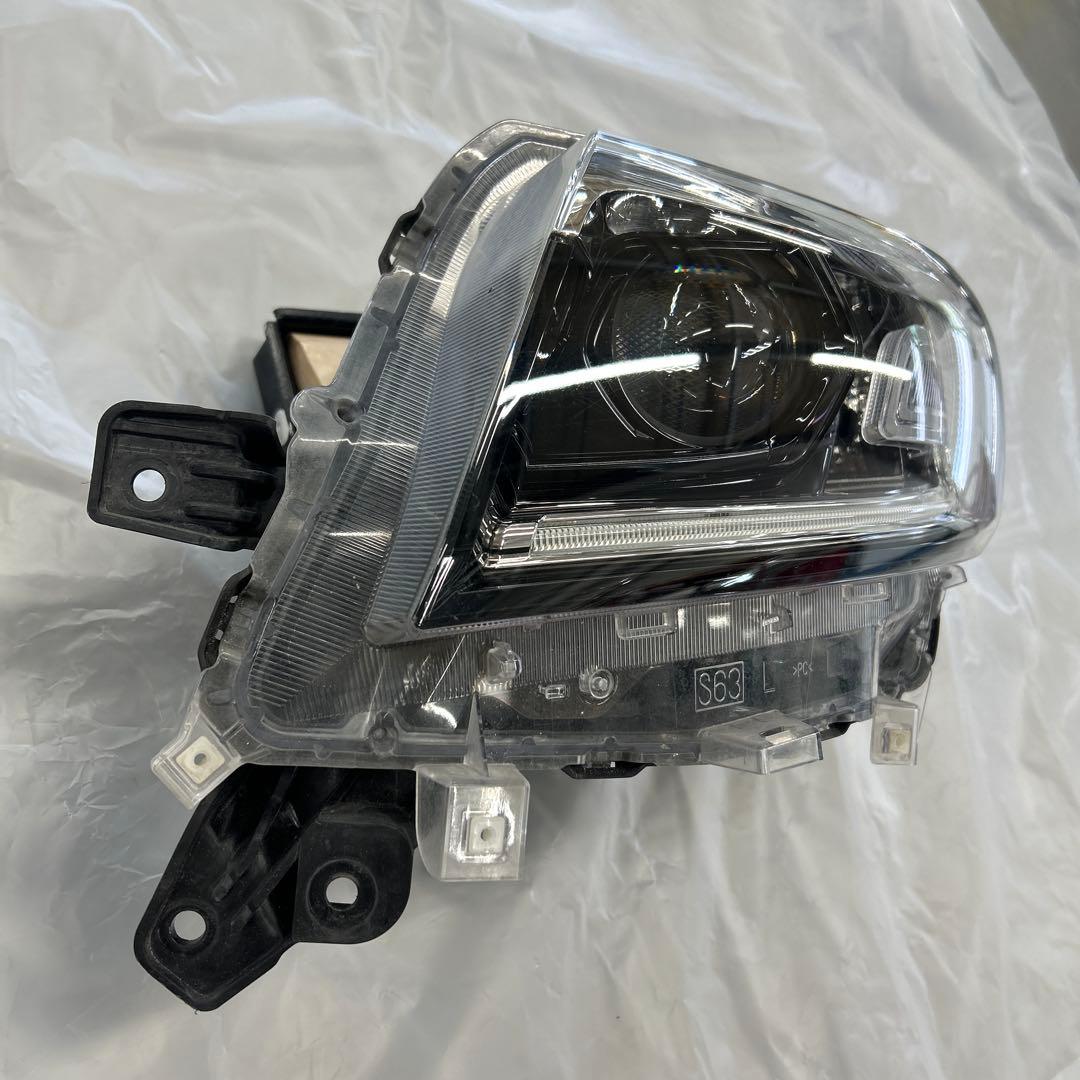 スペーシア左ヘッドライト中古品