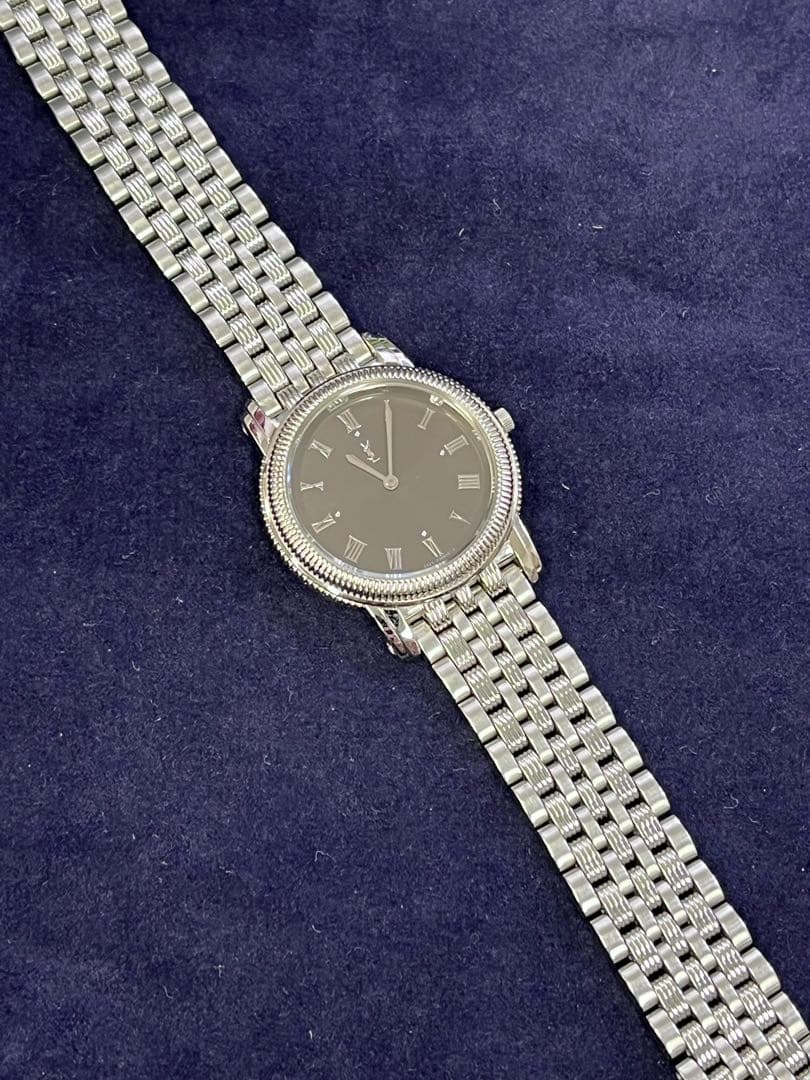 【ジャンク/不動】Yves Saint Laurent 腕時計 4N0204