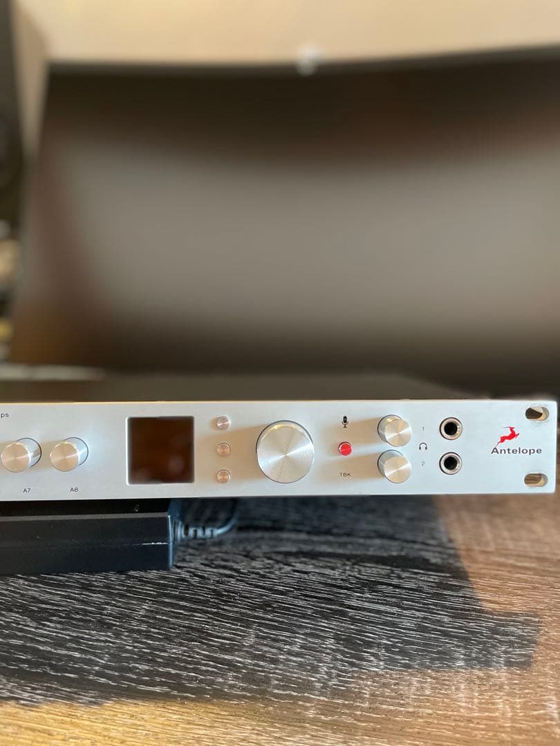 DTM・DAW Antelope Discrete 8 synergy core