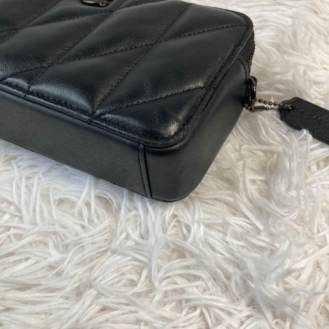 極美品　現行　コーチ　ショルダーバッグ　キラ クロスボディ・ピロー キルティング