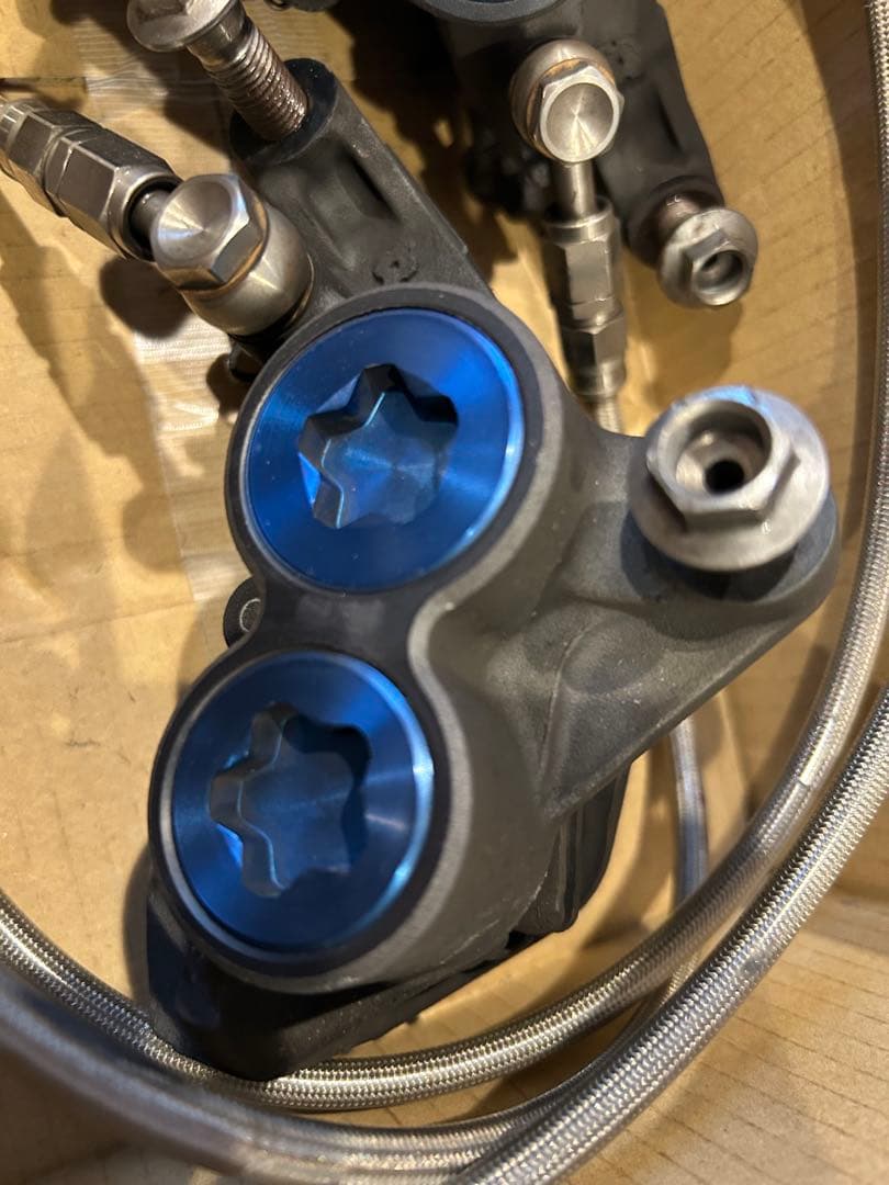 XJR1300 RP03J 純正MOS フロントキャリパー