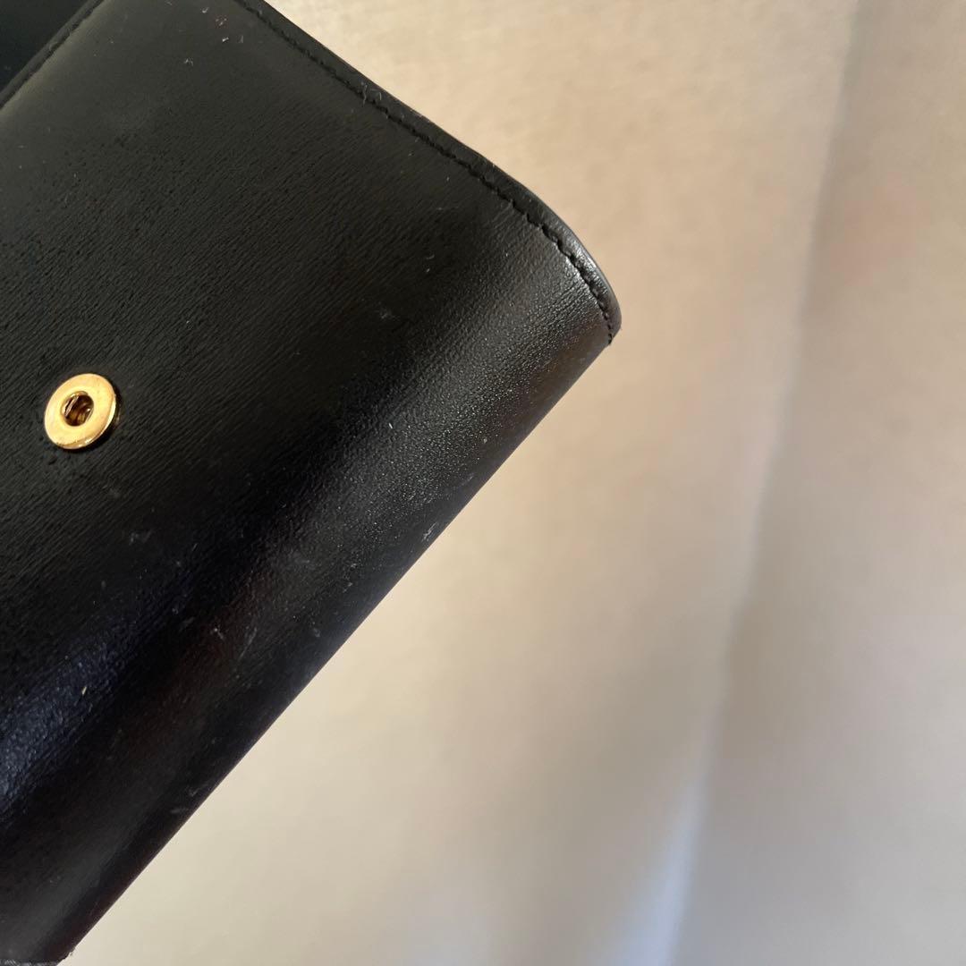 セリーヌ　トリオンフ折り財布