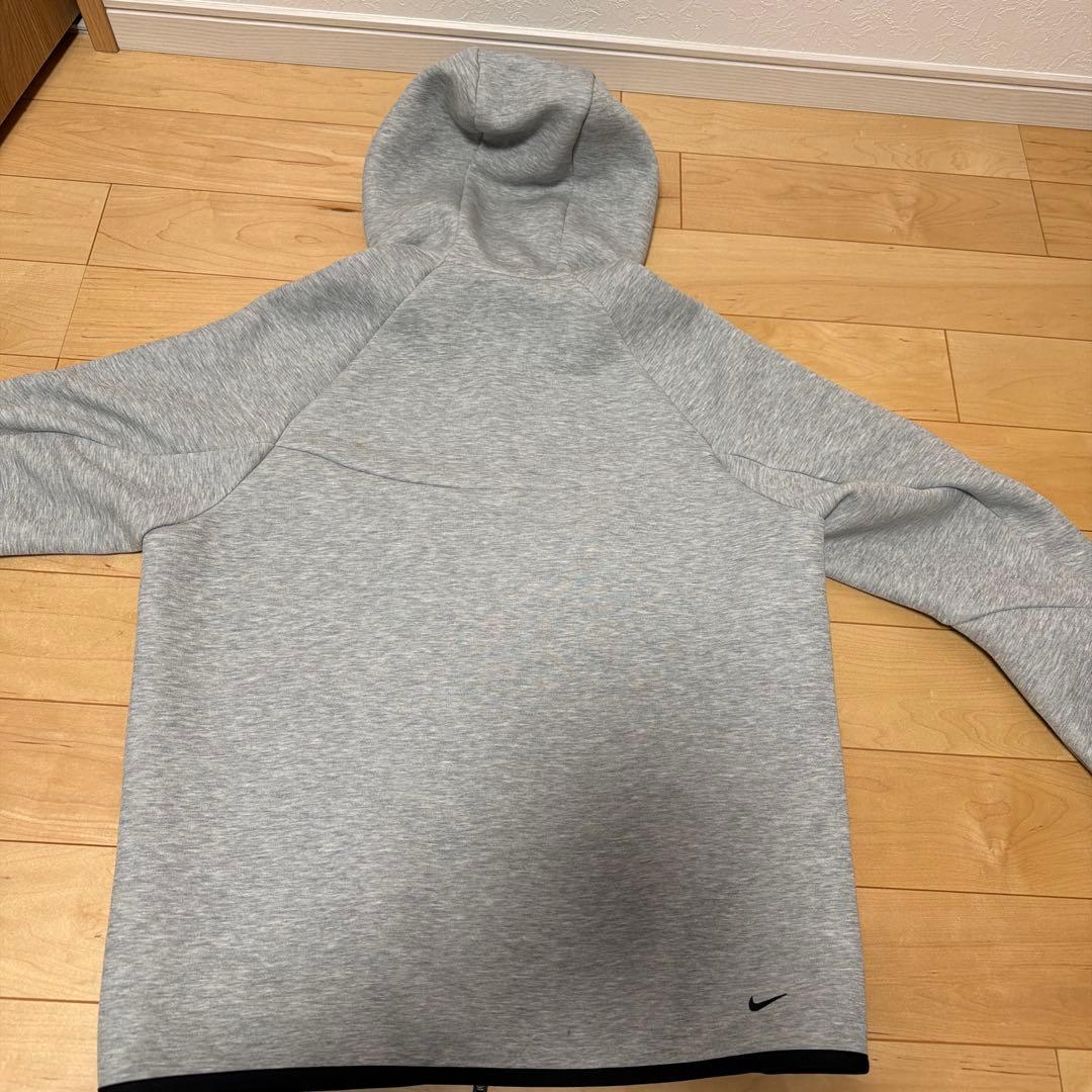 NIKE テックフリース