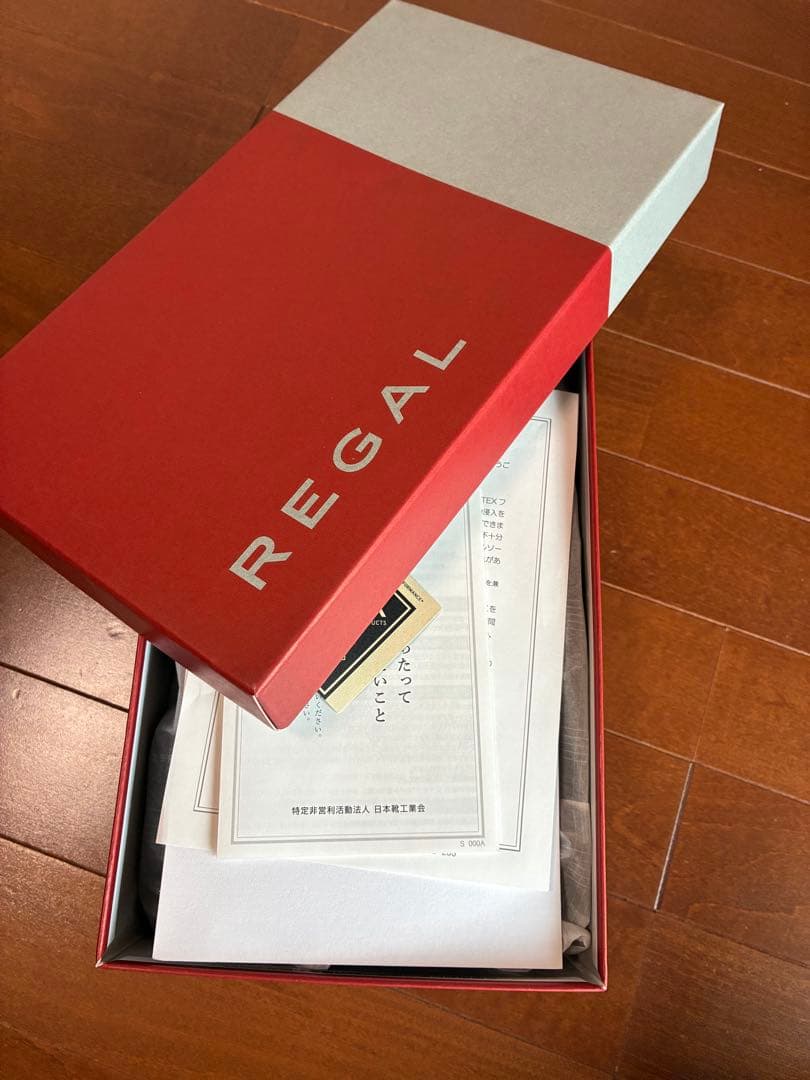【ほぼ新品】 REGAL/24EEE/黒/品番34CLBD 定価30,800円