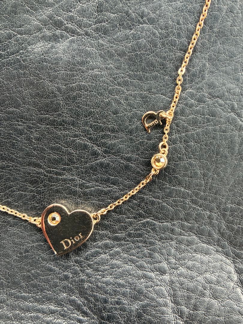 Dior ハート型チャーム ネックレス