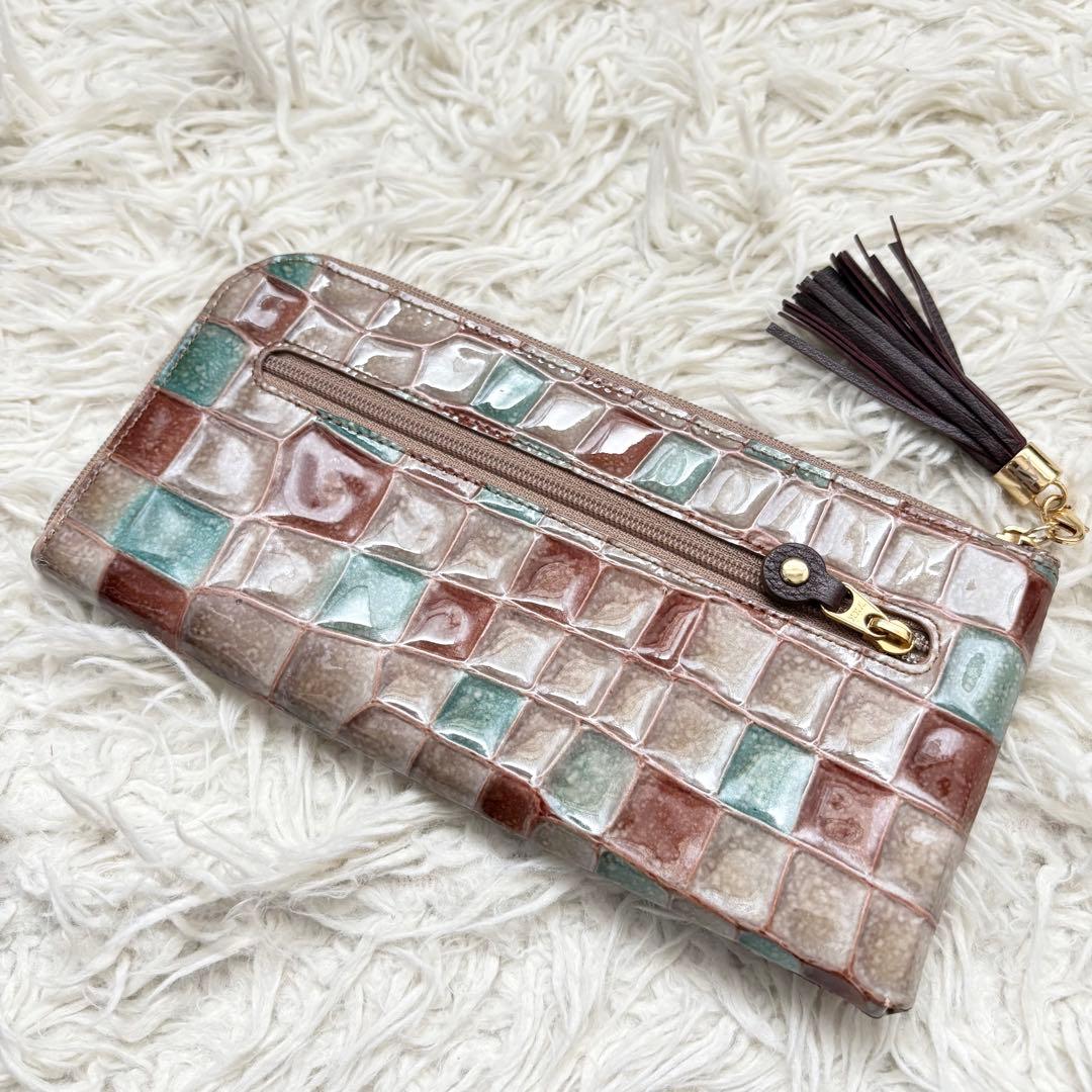 極美品　アタオ　リモ　limo ヴィトロ　アドリアエメラルド　長財布　レディース