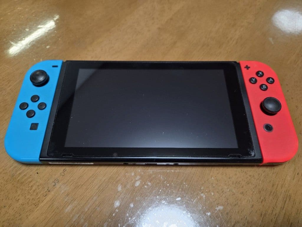 Switch　本体　(青ジョイコンのみ使用不可)