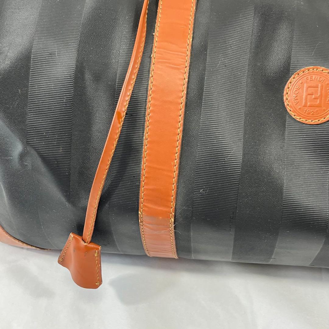 FENDI 　フェンデイ　ボストンバッグ 大容量 ブラック・ブラウン