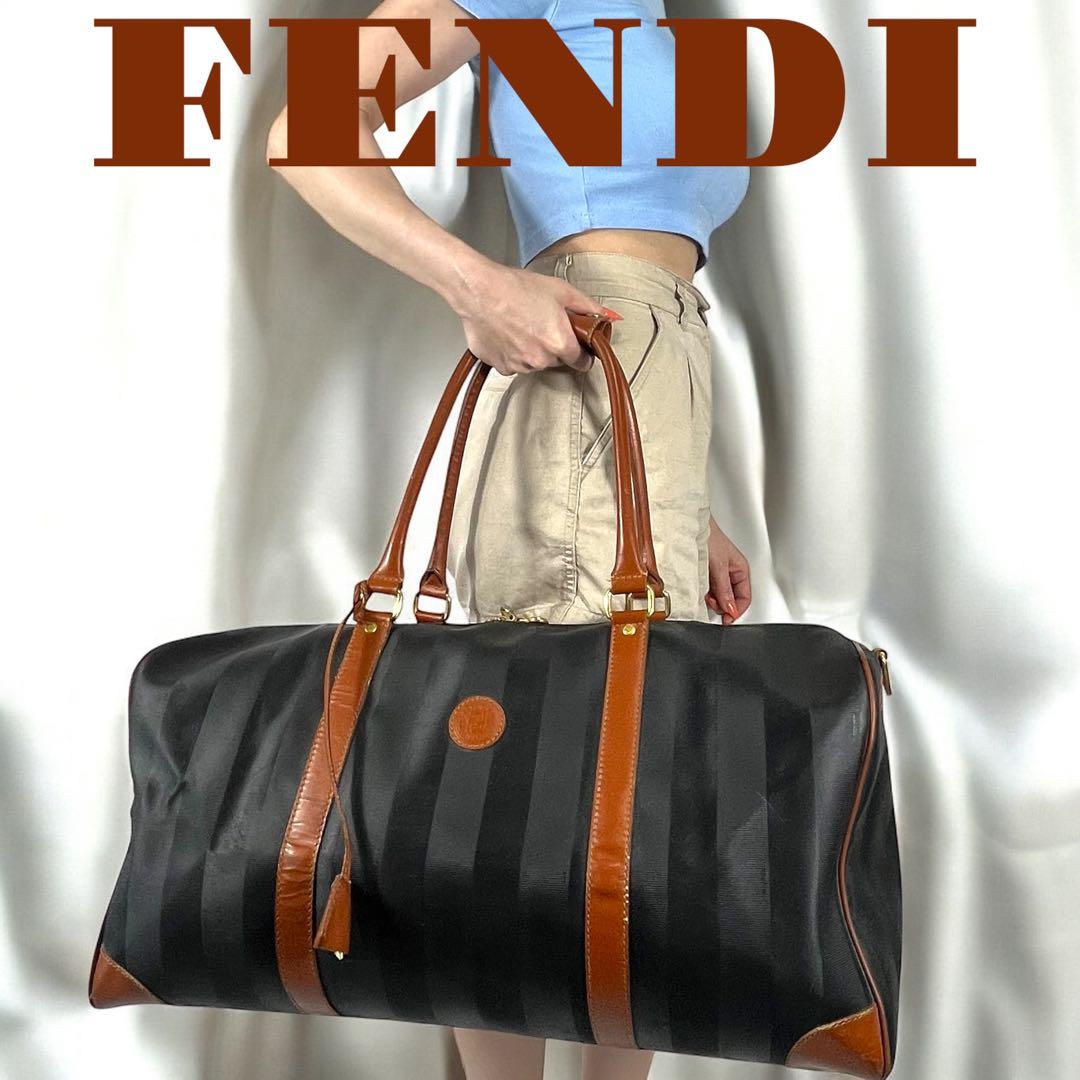 FENDI 　フェンデイ　ボストンバッグ 大容量 ブラック・ブラウン