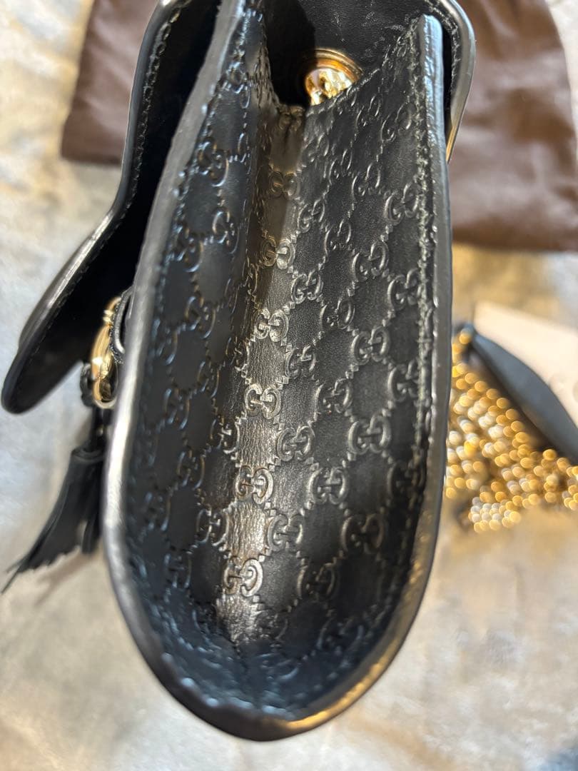 【美品】超レア　Gucci GGパターン ブラック クラッチバッグ　チェーン