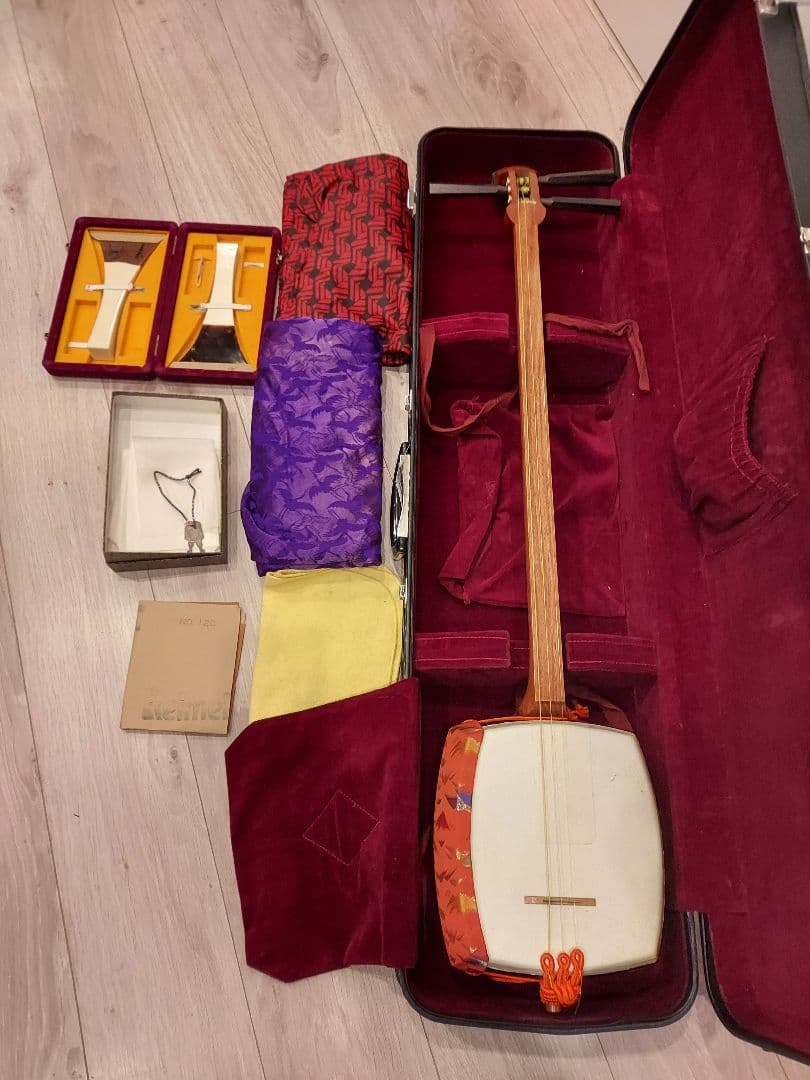 三味線　バチ2つ　ハードケース　セット