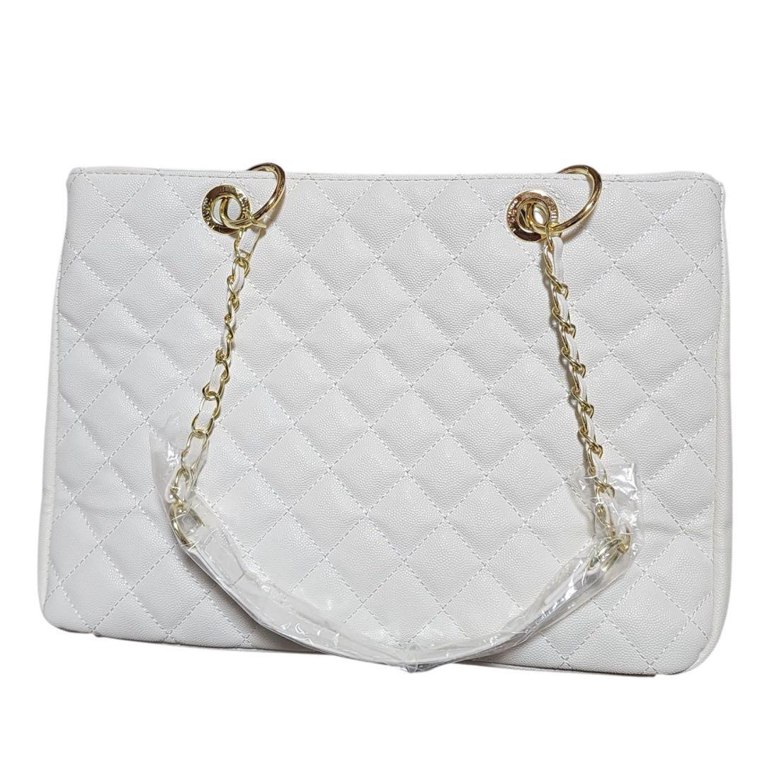 M*様 CHANEL　トートバッグ　キルティング　白　ノベルティ