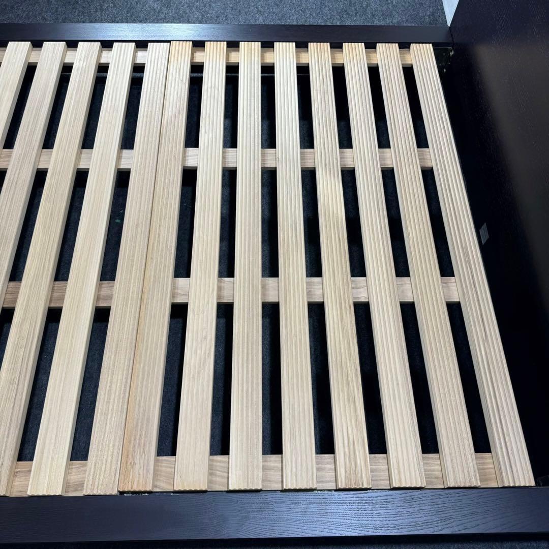 France Bed ベッドフレーム クイーンサイズ ロータイプ d2970