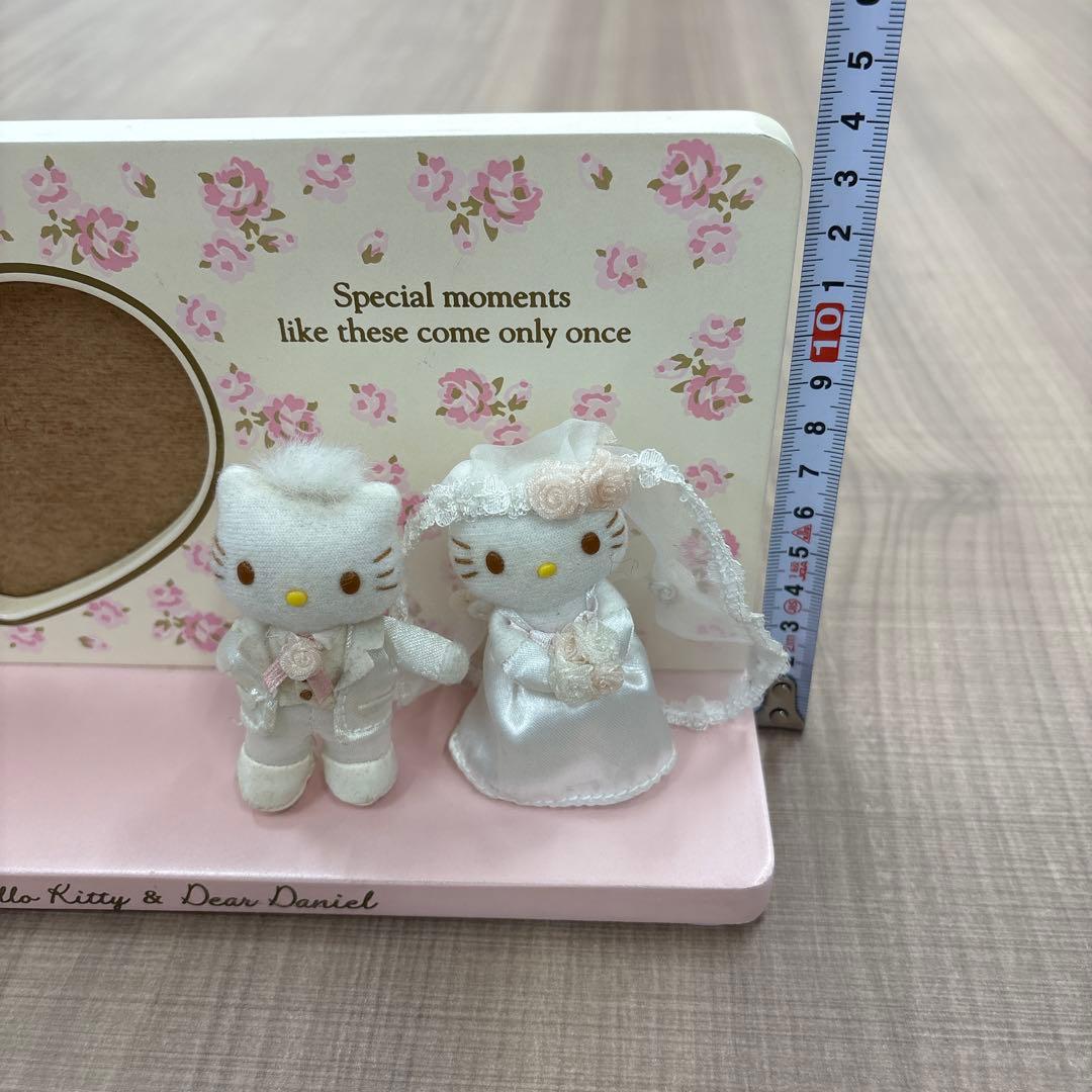 ハローキティ&ダニエル　ウェディング　ハートフォトフレーム　ウエルカムボード