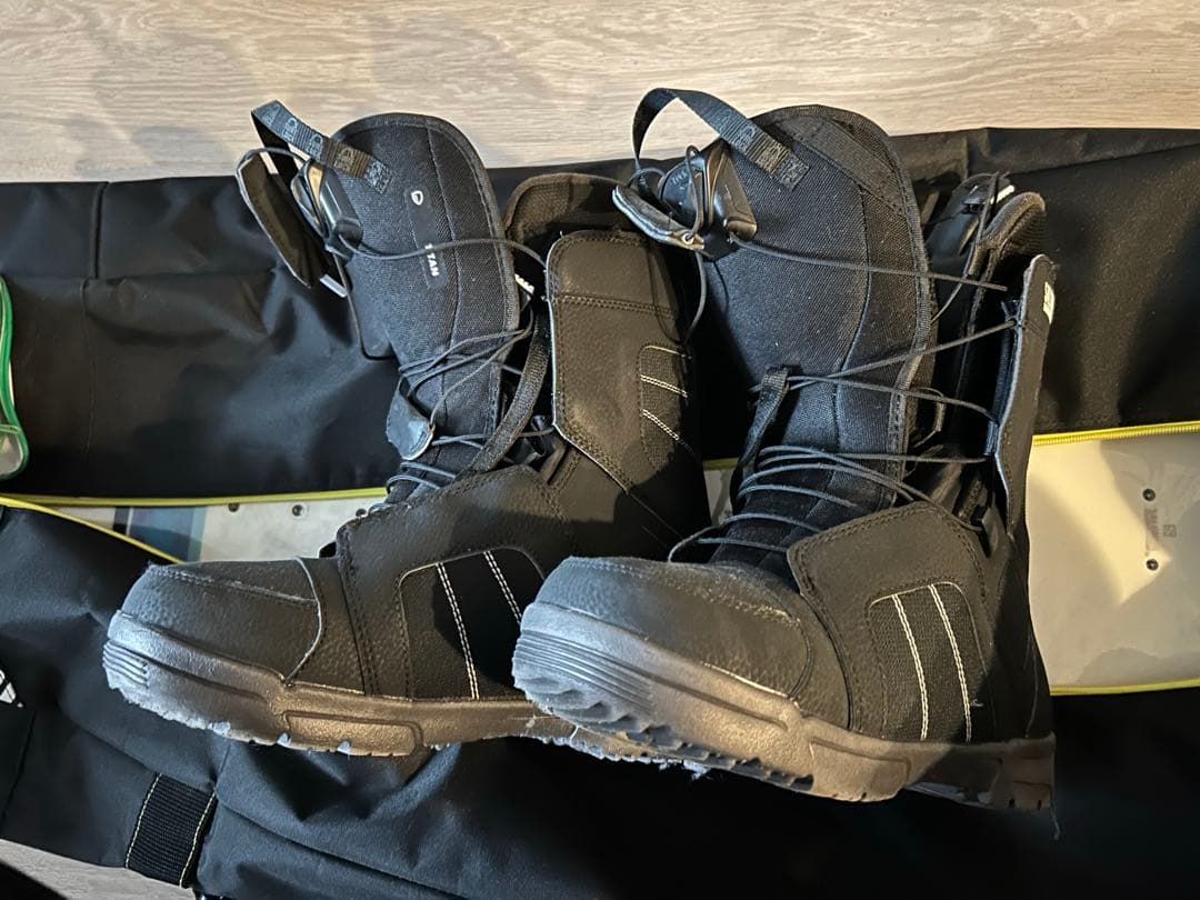 SALOMONボード+ブーツ+ビンディング+ケース+手入れグッズ