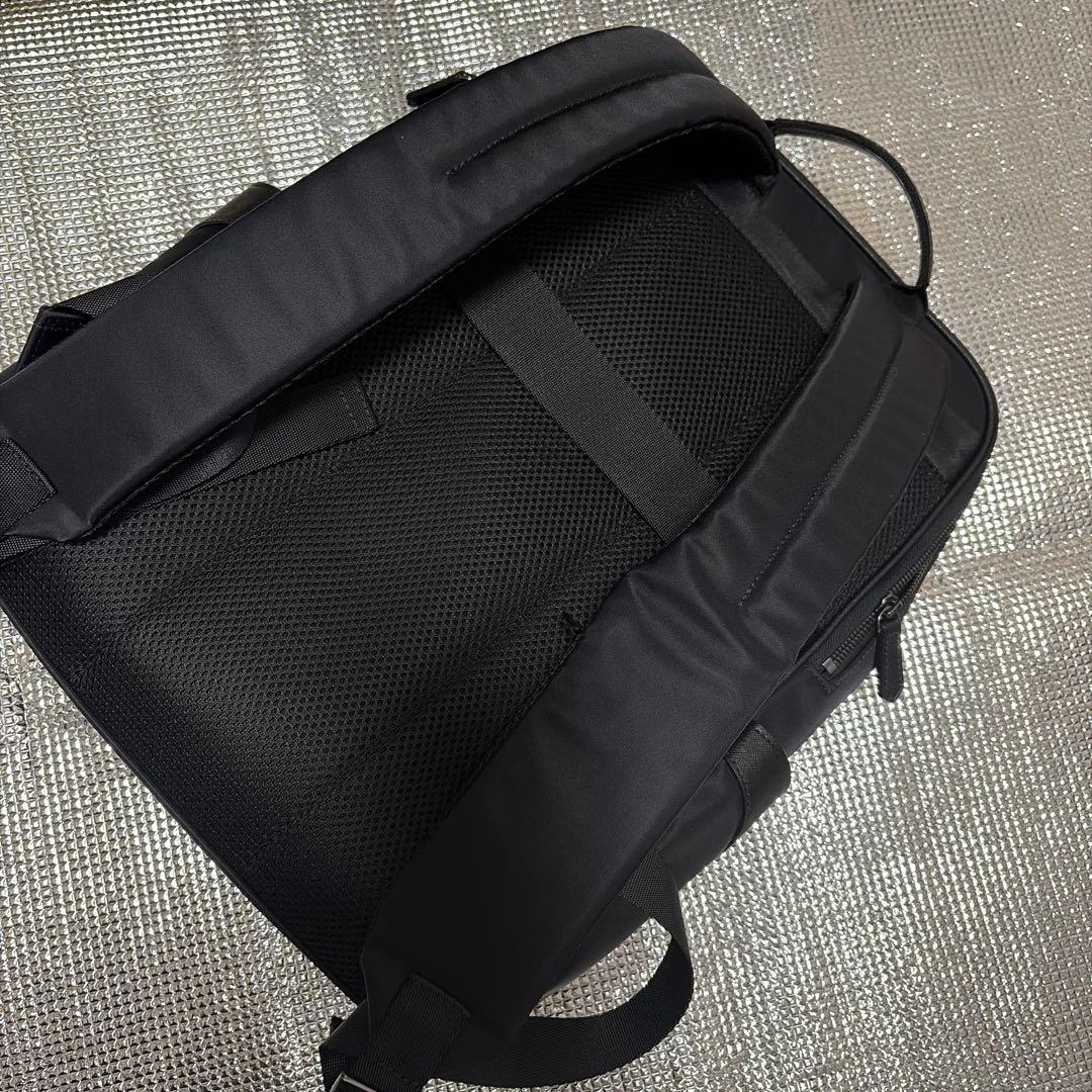 BLACK LABEL CRESTBRIDGEバッグパック、黒、サンプル未使用