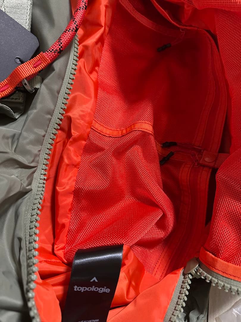 topologie Duffle Large オリーブグリーン　ストラップ付き