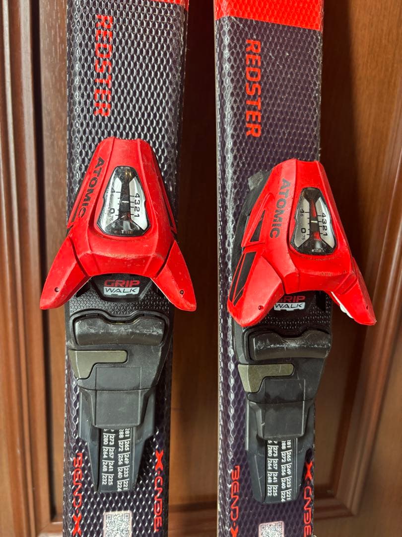 【値下げ】ATOMIC REDSTER スキー 板 バインディング付き