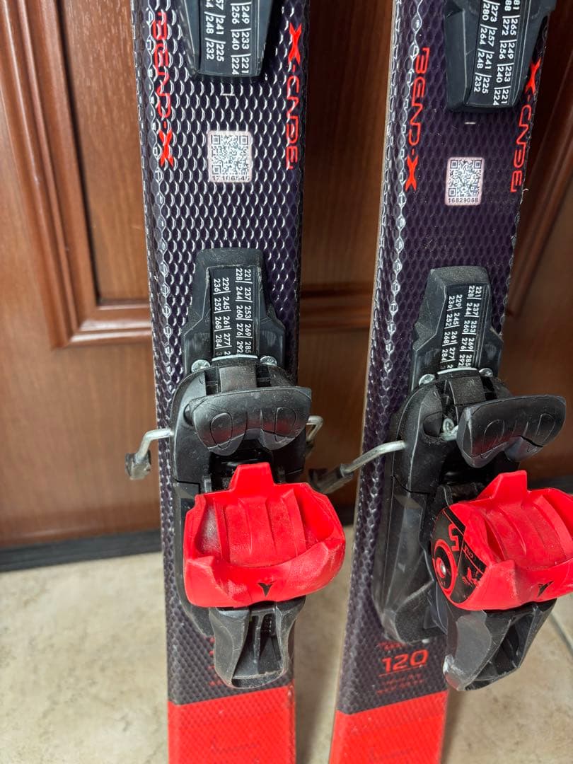 【値下げ】ATOMIC REDSTER スキー 板 バインディング付き