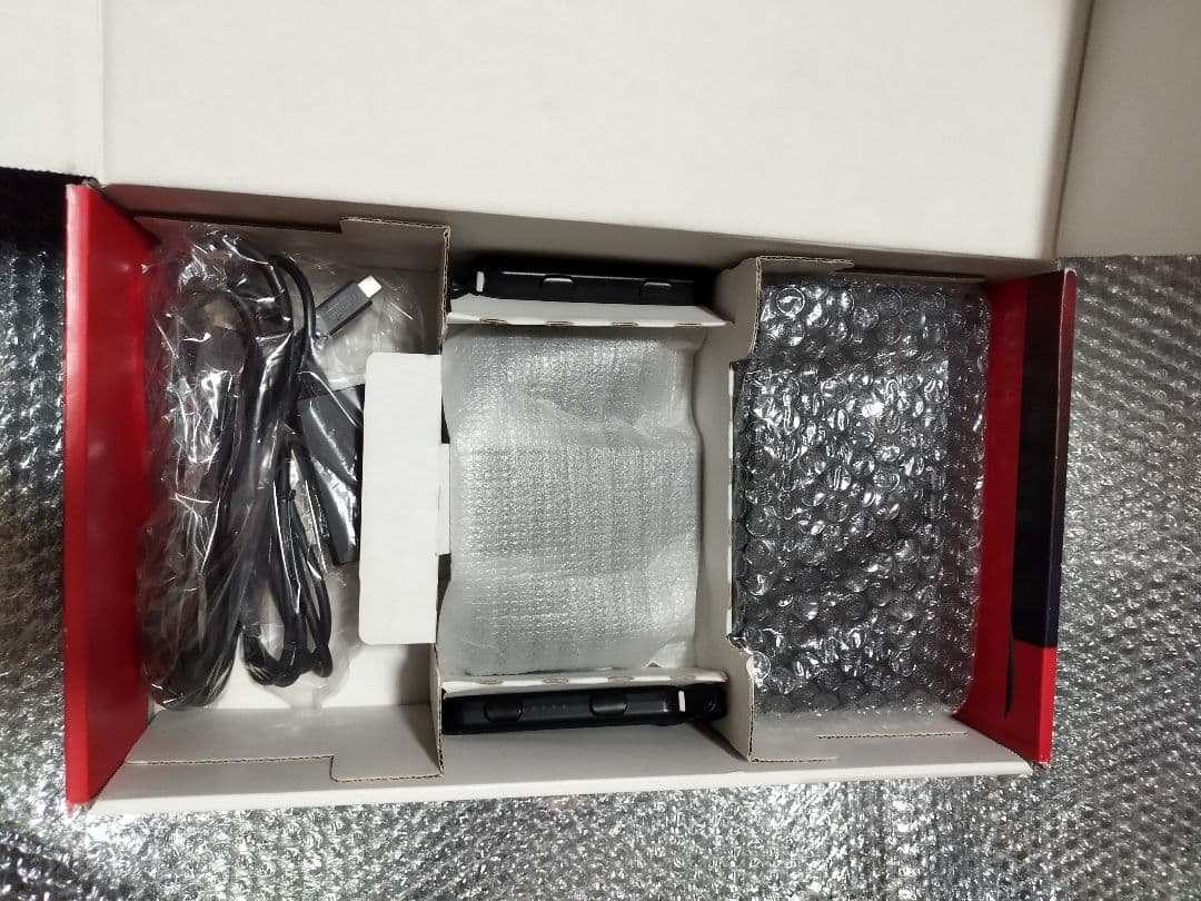 Nintendo Switch 本体　バッテリー100%！迅速にお届け！