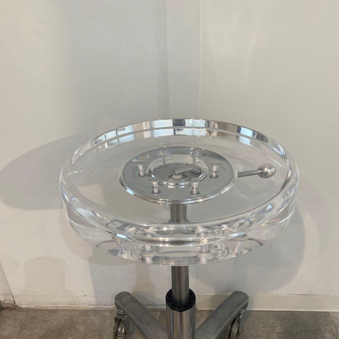 カットチェア　タカラベルモンド　Dスツール　クリア