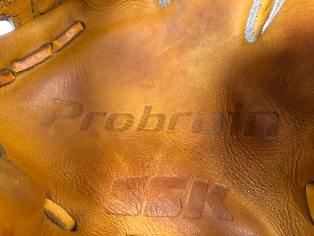 SSK プロブレイン キップレザー 型抜群 即戦力 硬式 投手用グローブ